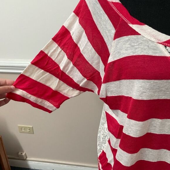 Monteau Stripe Blouse with Lace - Picture 2 of 4